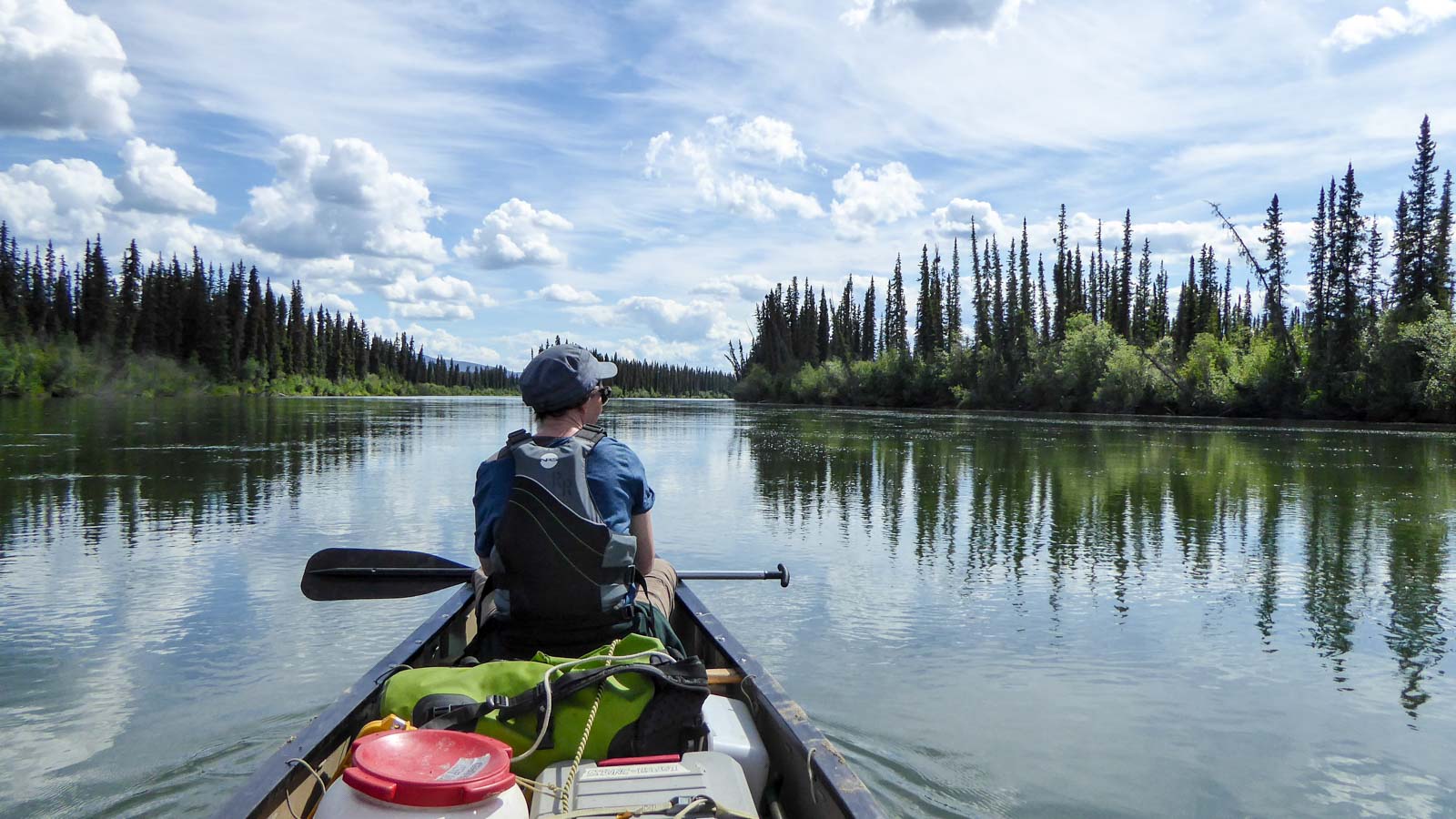 nisutlin river canoe trip