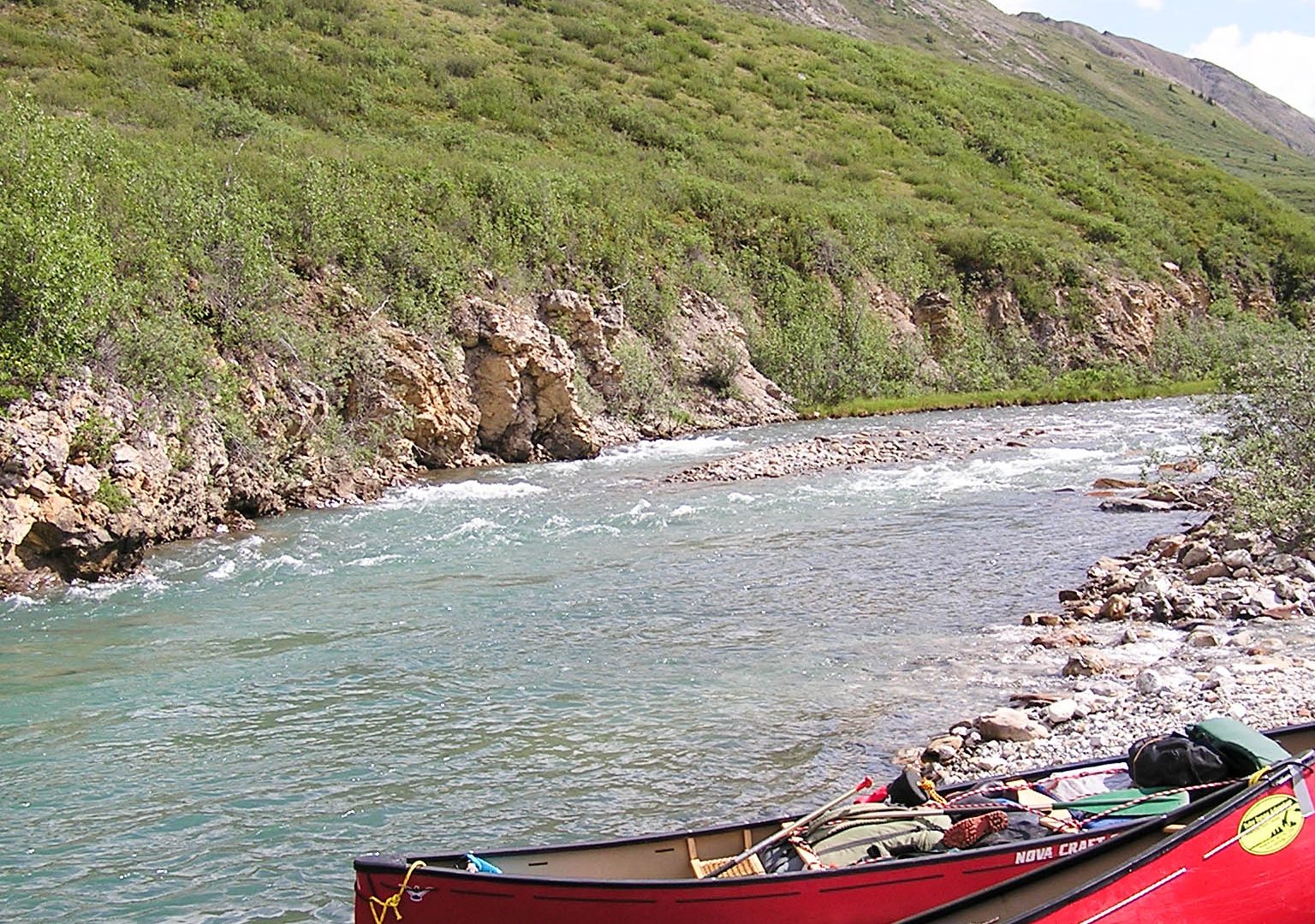 The Yukon Explorer - Snake River - canoes